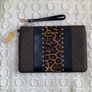 Michael Kors Jet Set Large Pouch